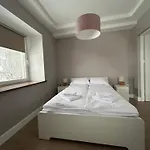 Krysztal 2 شقة *